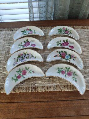 VTG Porcelain Floral Gilt Crescent Shape Tea Bag Bone Dishes set of 8, 6.5"
